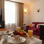 Quiet And Comfortable Apartment Perfect For 2 Guests With Easy Self Check In Lägenhet *