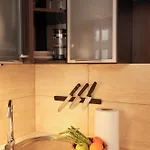 Quiet And Comfortable Apartment Perfect For 2 Guests With Easy Self Check In *