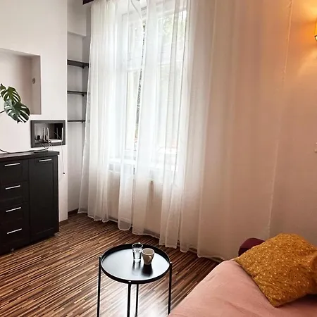 Cozy Near Krakus Mound Appartamento *