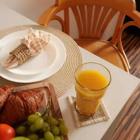 Quiet And Comfortable Perfect For 2 Guests With Easy Self Check In דירה קרקוב